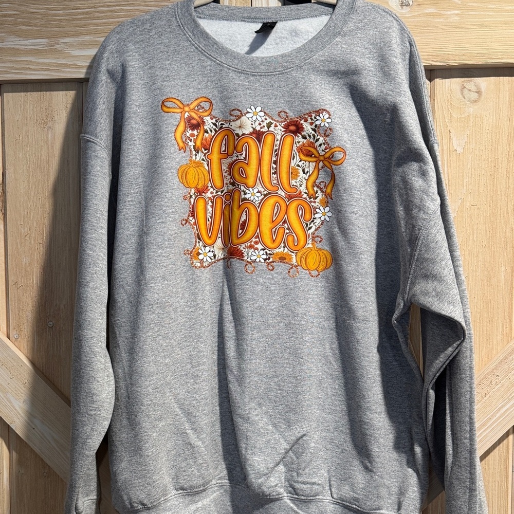 New Gildan Gray Crewneck Sweater with Fall Vibes Design Unisex XL​ Handmade